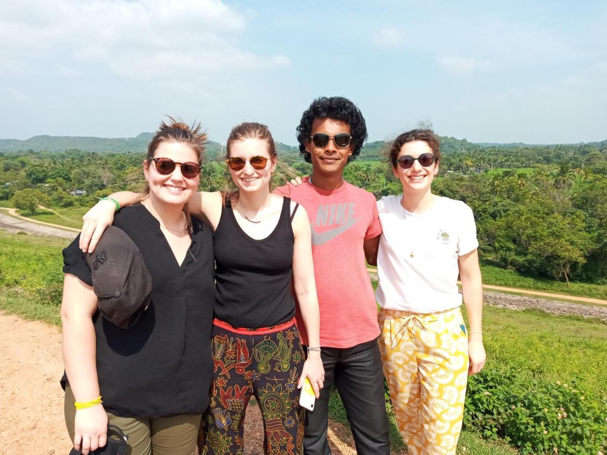 Hotel Samanala Sigiriya Eksteriør billede