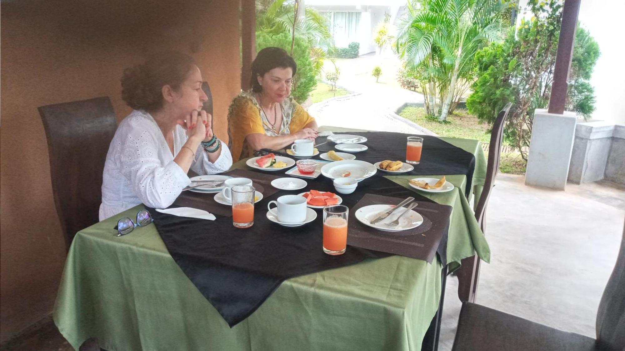 Hotel Samanala Sigiriya Værelse billede